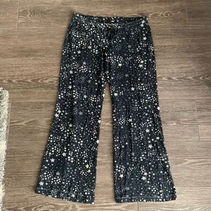 Victoria’s Secret black star pajama pants small